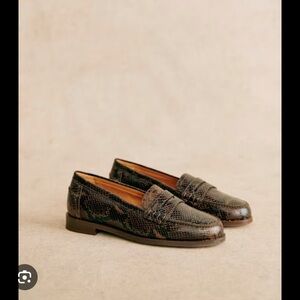Sézane Andre Python Loafers Size 39
